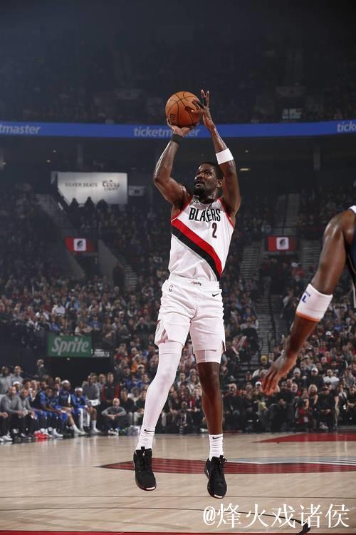 艾顿17+18统治内线 湖人11胜0负定律再续辉煌 艾顿17+18统治内线 湖人11胜0负定律再续辉煌